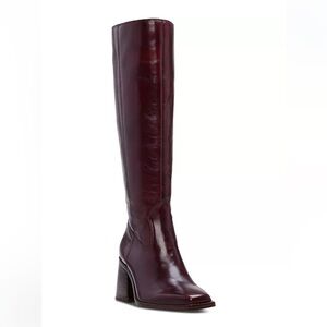 NIB Vince Camuto Sangeti Boot - Mahogany, Size 9.5